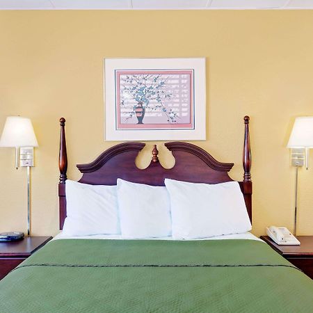 Travelodge By Wyndham Chambersburg Extérieur photo