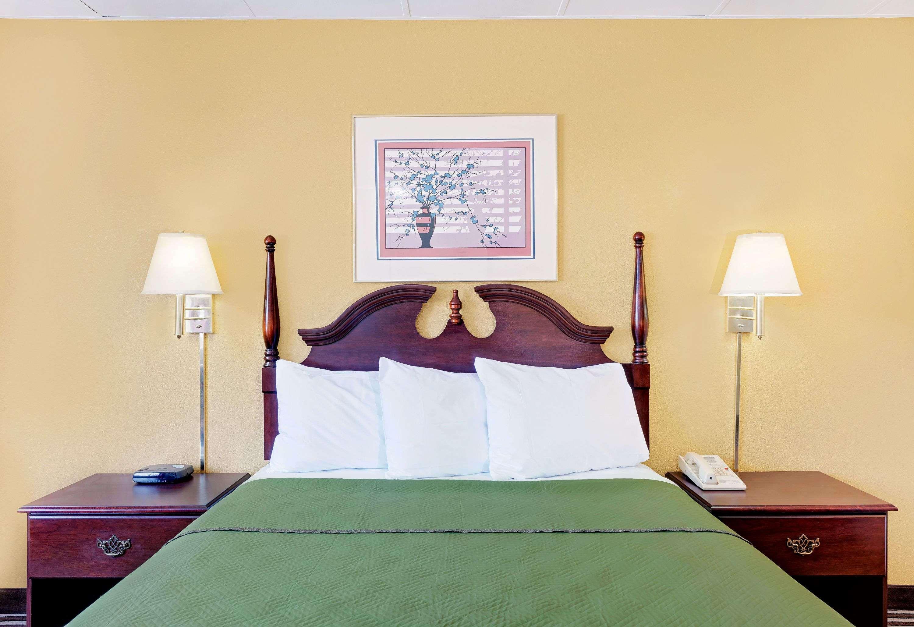 Travelodge By Wyndham Chambersburg Extérieur photo