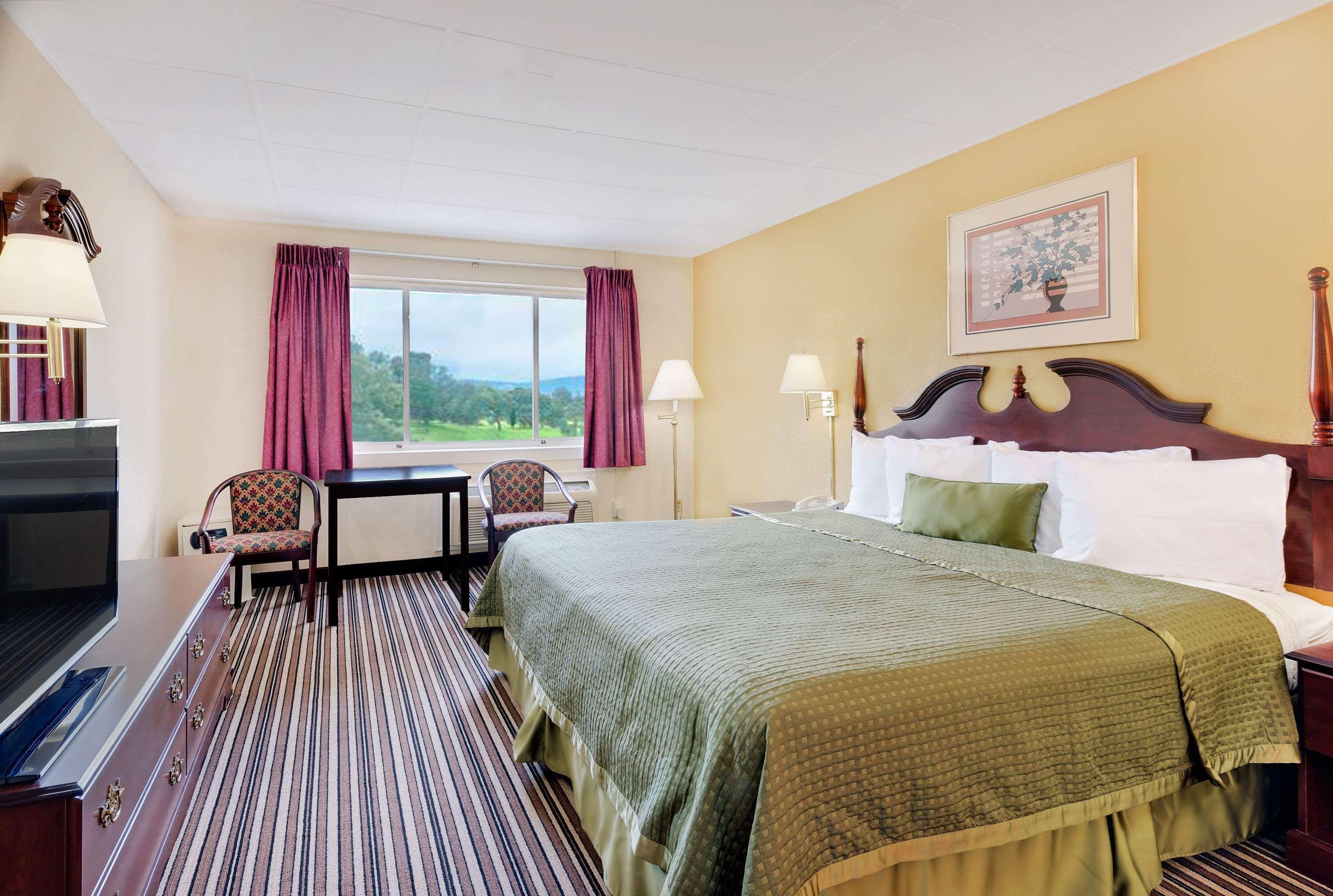 Travelodge By Wyndham Chambersburg Extérieur photo
