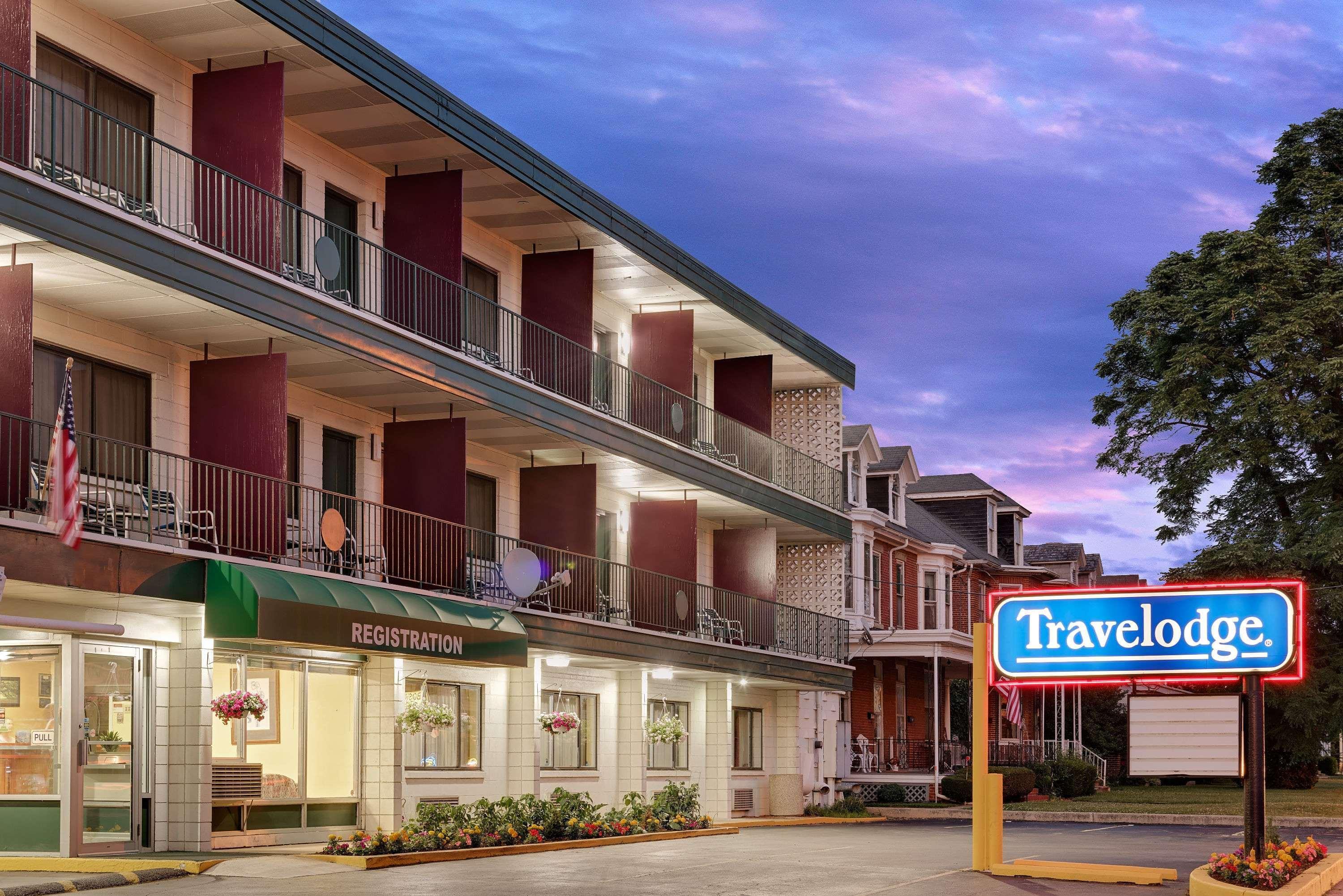 Travelodge By Wyndham Chambersburg Extérieur photo